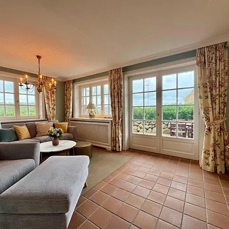 Feriehus Landhaus-duenenhof-i Sylt